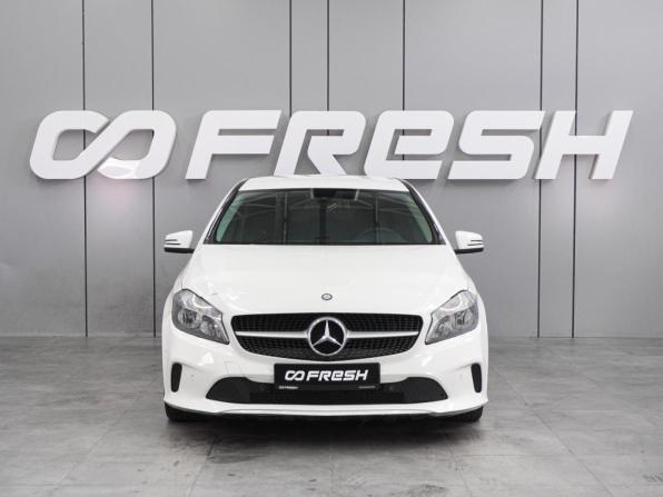 Mercedes-Benz A-Класс III (W176) Рестайлинг с пробегом 2016 года, цена 1 424 000 рублей, 143523 км, хэтчбек, Автокод Объявления