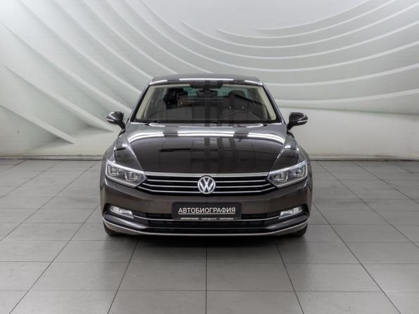 Volkswagen Passat B8 с пробегом 2018 года, цена 1 798 000 рублей, 138946 км, седан, Автокод Объявления
