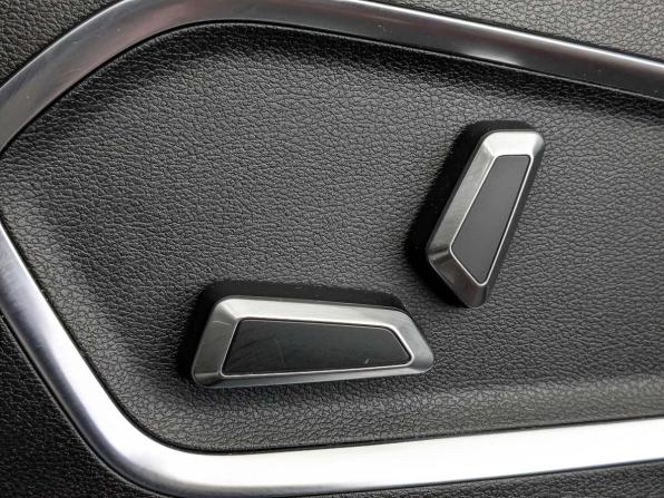 Geely Atlas Pro с пробегом 2023 года, цена 1 990 000 рублей, 64539 км, внедорожник, Автокод Объявления