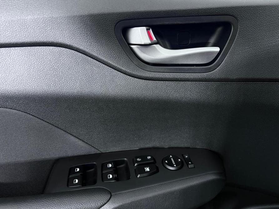 Hyundai Solaris II Ростов-на-Дону  - изображение 17