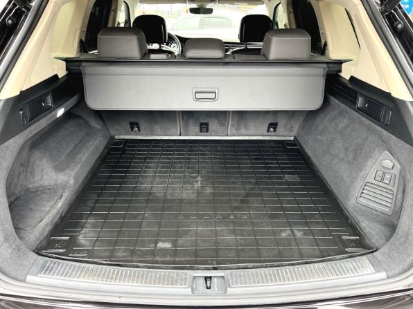 Volkswagen Touareg III с пробегом 2018 года, цена 3 969 000 рублей, 159383 км, внедорожник, Автокод Объявления