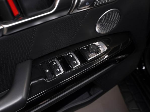 Kia Mohave I Рестайлинг 2 с пробегом 2021 года, цена 4 880 000 рублей, 74570 км, внедорожник, Автокод Объявления