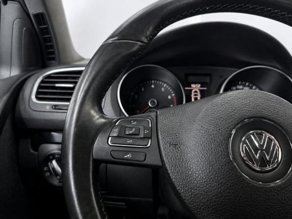 Volkswagen Golf VI с пробегом 2011 года, цена 1 029 000 рублей, 124000 км, хэтчбек, Автокод Объявления