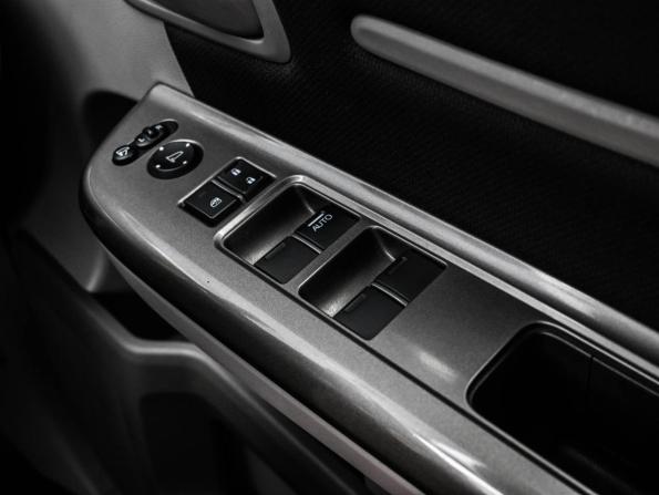 Honda Stepwgn V Рестайлинг с пробегом 2019 года, цена 2 049 000 рублей, 113778 км, минивэн, Автокод Объявления