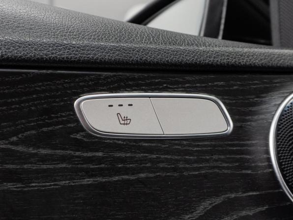 Mercedes-Benz C-Класс IV (W205) Рестайлинг с пробегом 2018 года, цена 2 648 000 рублей, 140688 км, седан, Автокод Объявления