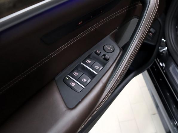 BMW 5 серии VII (G30/G31/G38) с пробегом 2019 года, цена 4 700 000 рублей, 69902 км, седан, Автокод Объявления