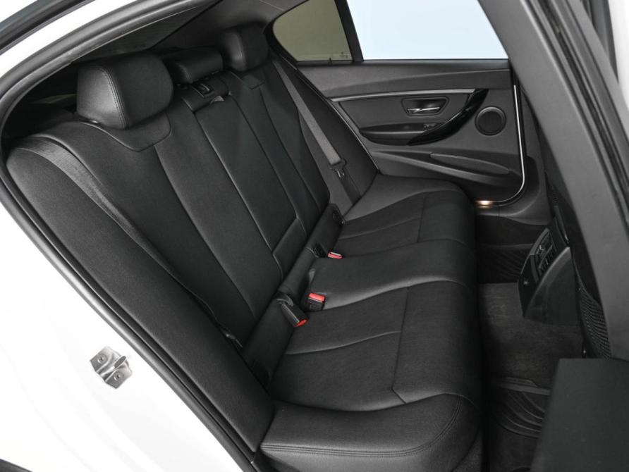 BMW 3 серии VI (F3x) Рестайлинг Ростов-на-Дону  - изображение 7
