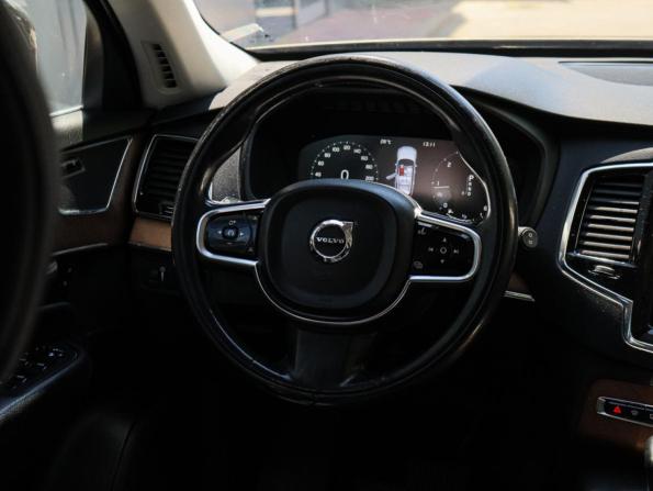 Volvo XC90 II с пробегом 2016 года, цена 3 590 000 рублей, 147523 км, внедорожник, Автокод Объявления
