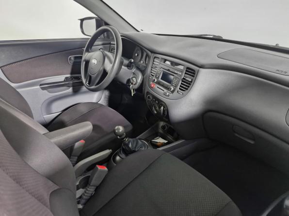 Kia Rio II Рестайлинг с пробегом 2010 года, цена 449 000 рублей, 215856 км, седан, Автокод Объявления