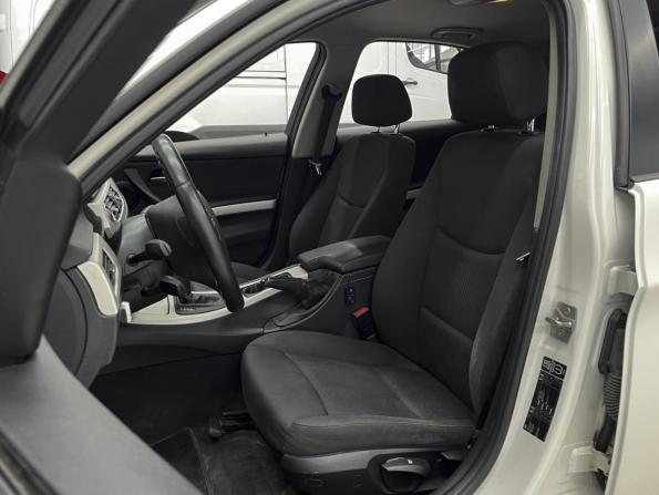 BMW 3 серии V (E90/E91/E92/E93) Рестайлинг с пробегом 2011 года, цена 1 390 000 рублей, 168981 км, седан, Автокод Объявления