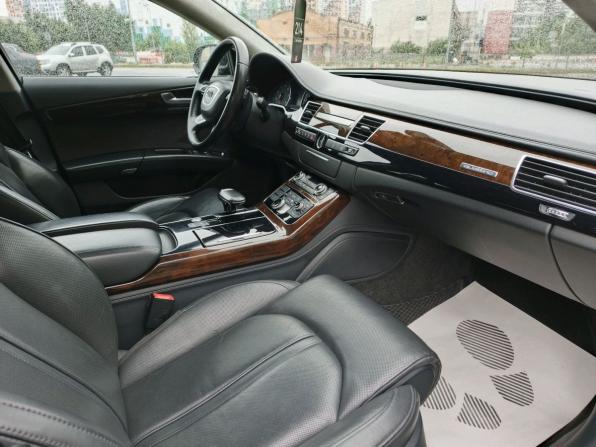 Audi A8 III (D4) Рестайлинг с пробегом 2014 года, цена 1 889 000 рублей, 259854 км, седан, Автокод Объявления