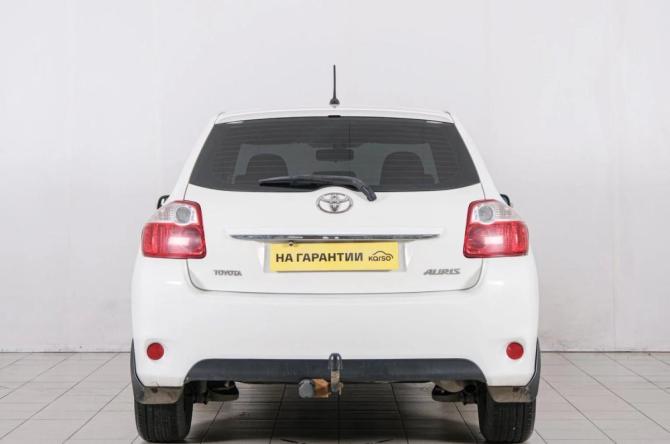 Toyota Auris I Рестайлинг с пробегом 2010 года, цена 879 000 рублей, 180000 км, хэтчбек, Автокод Объявления