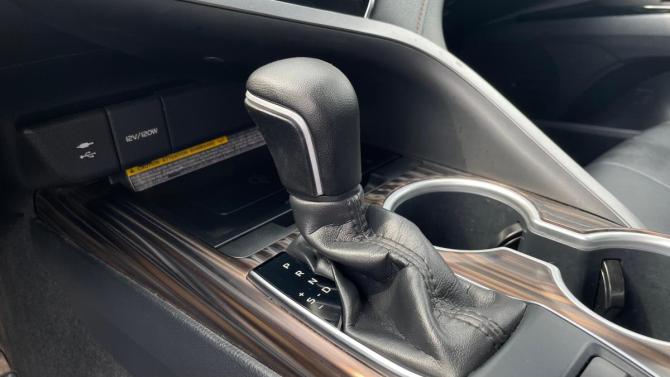 Toyota Camry VIII (XV70) с пробегом 2019 года, цена 2 850 000 рублей, 105660 км, седан, Автокод Объявления