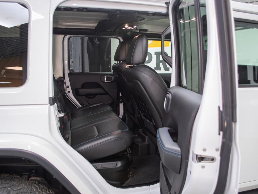 Jeep Wrangler IV (JL) Новосибирск  - изображение 21