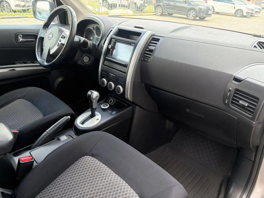 Nissan X-Trail II Москва  - изображение 17