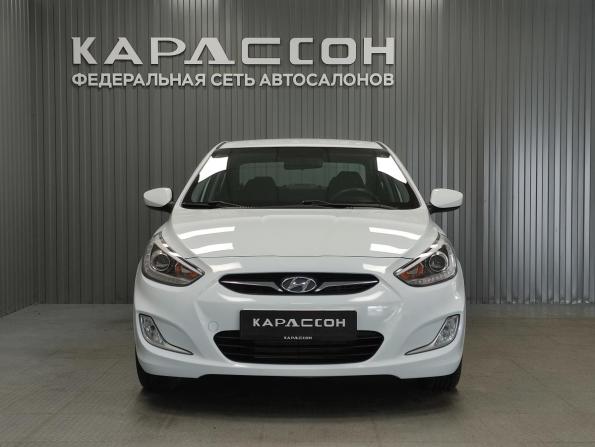Hyundai Solaris I с пробегом 2014 года, цена 1 039 000 рублей, 163868 км, седан, Автокод Объявления