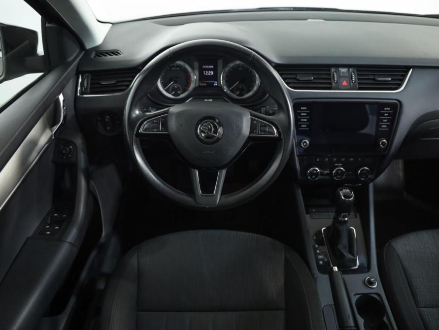 Skoda Octavia III (A7) Рестайлинг Санкт-Петербург  - изображение 11