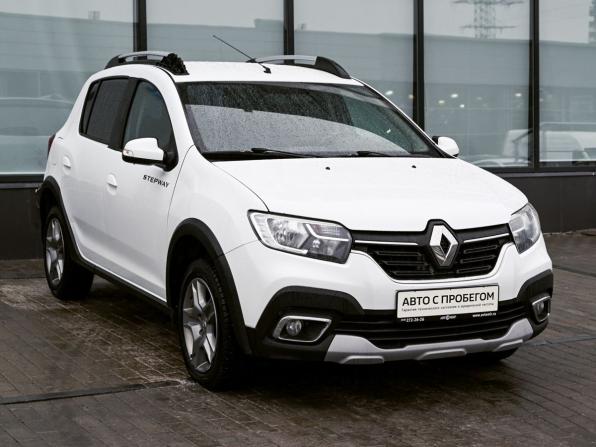 Renault Sandero II Рестайлинг с пробегом 2021 года, цена 1 175 000 рублей, 122409 км, хэтчбек, Автокод Объявления