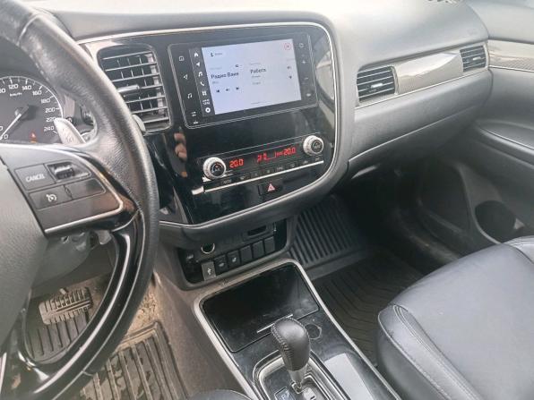 Mitsubishi Outlander III Рестайлинг 3 с пробегом 2021 года, цена 2 849 000 рублей, 56880 км, внедорожник, Автокод Объявления