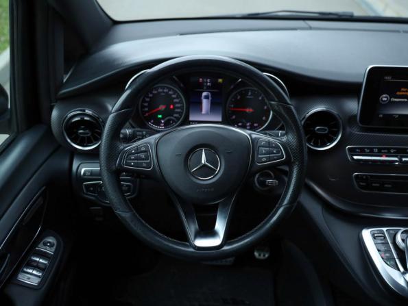 Mercedes-Benz V-Класс III (W447) Рестайлинг с пробегом 2020 года, цена 4 999 000 рублей, 166489 км, минивэн, Автокод Объявления