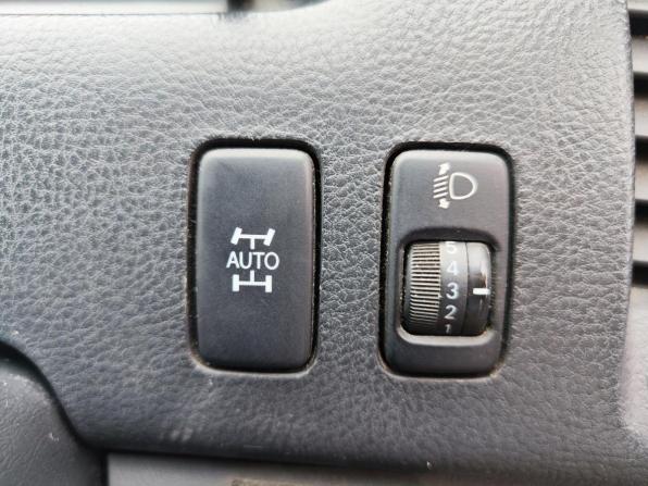 Toyota Estima II с пробегом 2003 года, цена 649 000 рублей, 366338 км, минивэн, Автокод Объявления