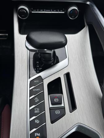 Geely Coolray I с пробегом 2023 года, цена 1 995 000 рублей, 53700 км, внедорожник, Автокод Объявления
