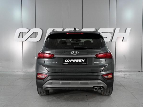 Hyundai Santa Fe IV с пробегом 2018 года, цена 2 519 000 рублей, 174798 км, внедорожник, Автокод Объявления