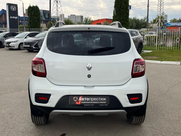Renault Sandero II Рестайлинг с пробегом 2021 года, цена 1 150 000 рублей, 70238 км, хэтчбек, Автокод Объявления