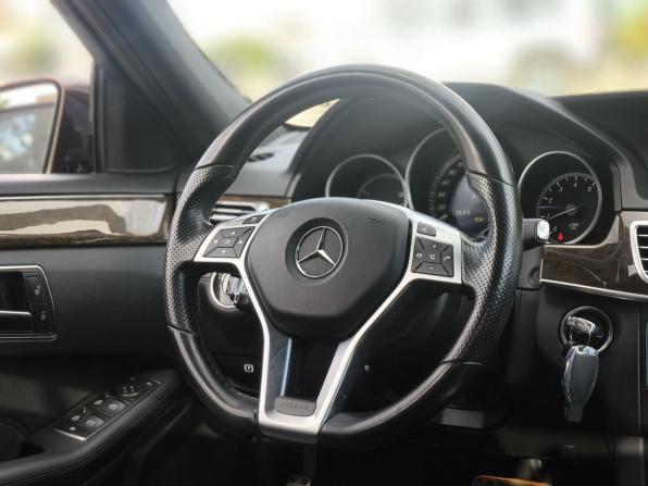 Mercedes-Benz E-Класс IV (W212 S212 C207) Рестайлинг с пробегом 2015 года, цена 1 950 000 рублей, 214315 км, седан, Автокод Объявления