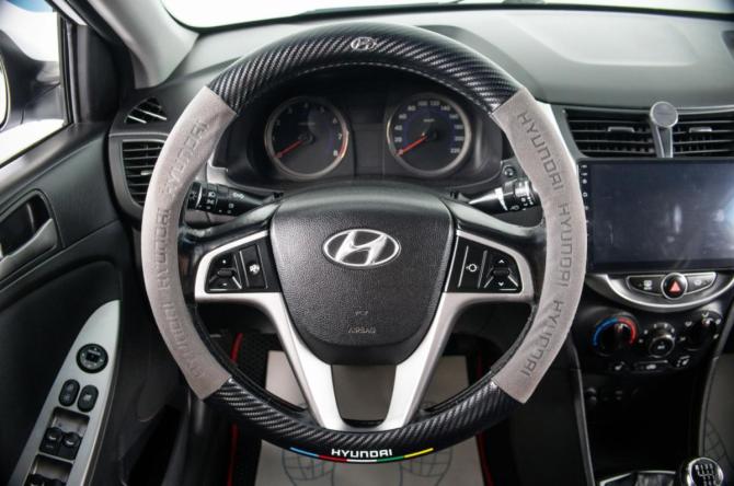 Hyundai Solaris I Рестайлинг с пробегом 2014 года, цена 999 000 рублей, 224097 км, седан, Автокод Объявления