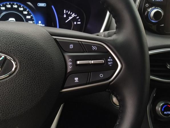 Hyundai Santa Fe IV с пробегом 2019 года, цена 2 750 000 рублей, 130000 км, внедорожник, Автокод Объявления
