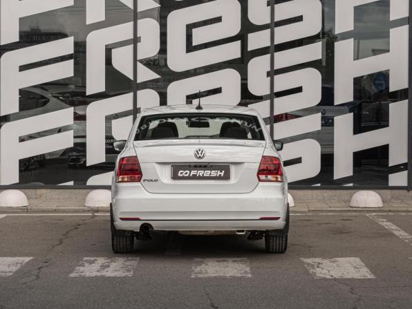 Volkswagen Polo V Рестайлинг с пробегом 2017 года, цена 1 340 000 рублей, 107640 км, седан, Автокод Объявления
