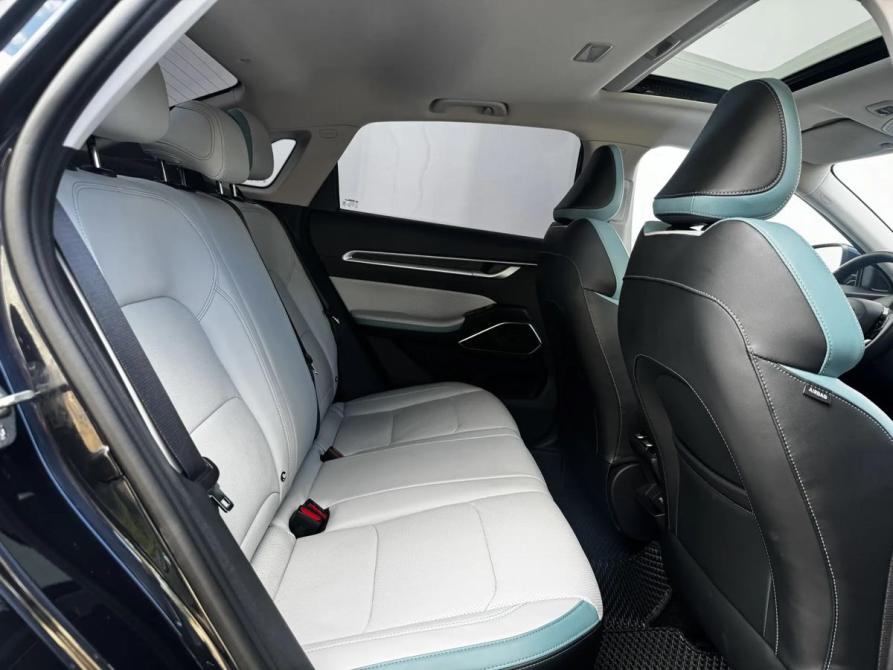 Geely Emgrand II Москва  - изображение 11