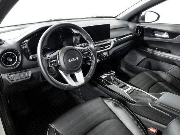 Kia K3 II (China Market) Рестайлинг с пробегом 2023 года, цена 2 149 700 рублей, 45376 км, седан, Автокод Объявления