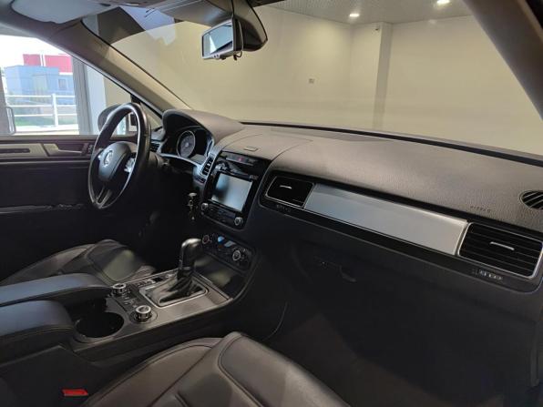 Volkswagen Touareg II с пробегом 2014 года, цена 2 550 000 рублей, 191767 км, внедорожник, Автокод Объявления