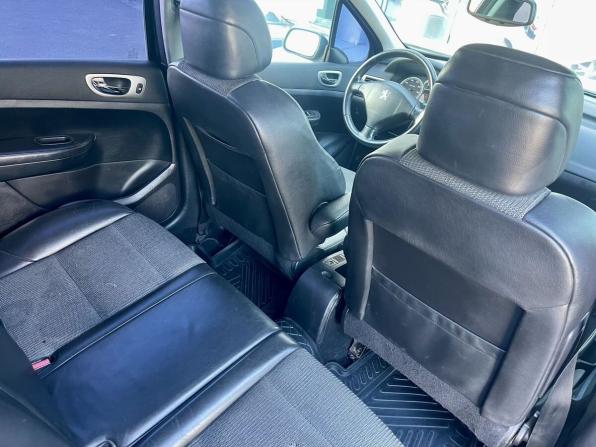 Peugeot 307 I Рестайлинг с пробегом 2005 года, цена 235 000 рублей, 327753 км, хэтчбек, Автокод Объявления