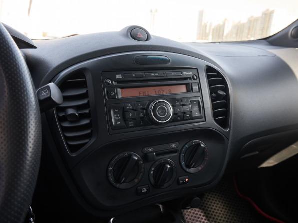 Nissan Juke I с пробегом 2011 года, цена 794 000 рублей, 203047 км, внедорожник, Автокод Объявления