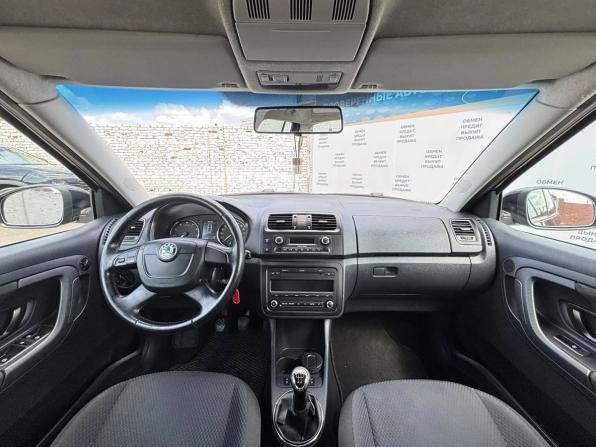 Skoda Fabia II Рестайлинг с пробегом 2011 года, цена 669 000 рублей, 204079 км, хэтчбек, Автокод Объявления