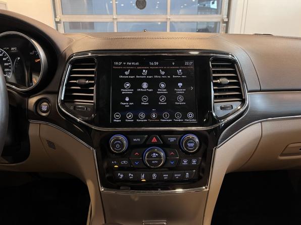 Jeep Grand Cherokee IV (WK2) Рестайлинг с пробегом 2021 года, цена 5 000 000 рублей, 72671 км, внедорожник, Автокод Объявления