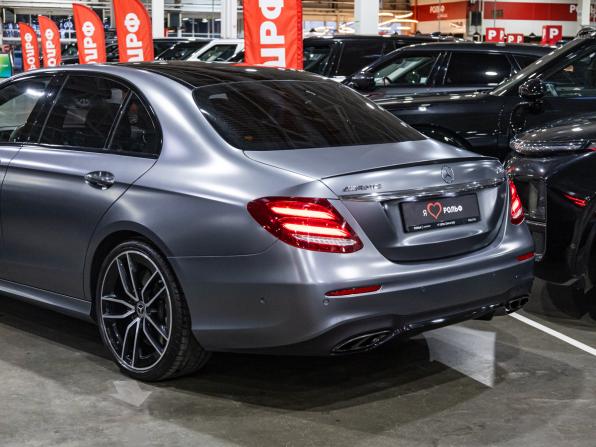 Mercedes-Benz E-Класс AMG V (W213) с пробегом 2017 года, цена 4 300 000 рублей, 123921 км, седан, Автокод Объявления