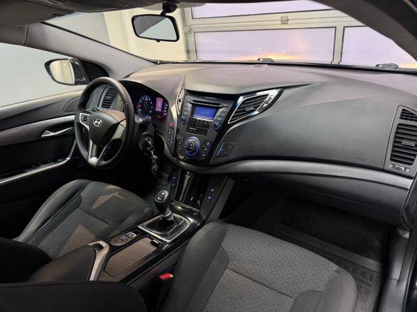 Hyundai i40 I с пробегом 2014 года, цена 1 320 000 рублей, 95650 км, седан, Автокод Объявления