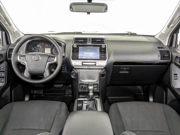 Toyota Land Cruiser Prado 150 Series Рестайлинг 2 с пробегом 2018 года, цена 4 605 000 рублей, 135589 км, внедорожник, Автокод Объявления