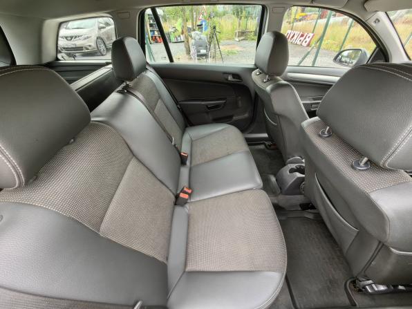 Opel Astra H Рестайлинг с пробегом 2011 года, цена 409 000 рублей, 172000 км, универсал, Автокод Объявления