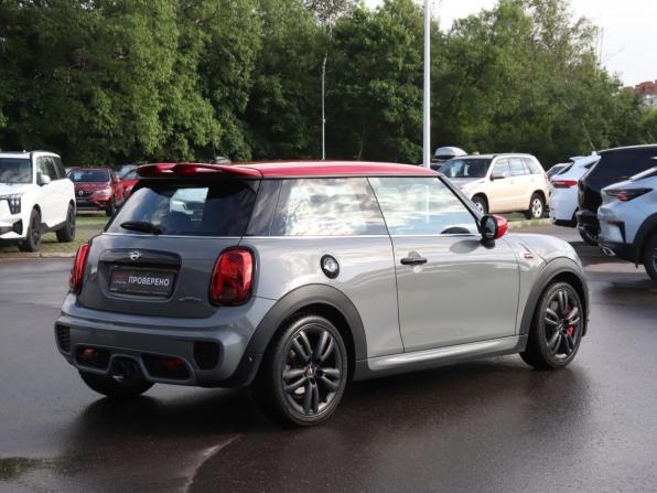Mini Hatch III (F55/F56) Рестайлинг с пробегом 2019 года, цена 2 690 000 рублей, 100435 км, хэтчбек, Автокод Объявления