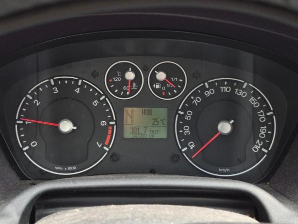 Ford Fusion I Рестайлинг с пробегом 2006 года, цена 299 000 рублей, 243203 км, хэтчбек, Автокод Объявления
