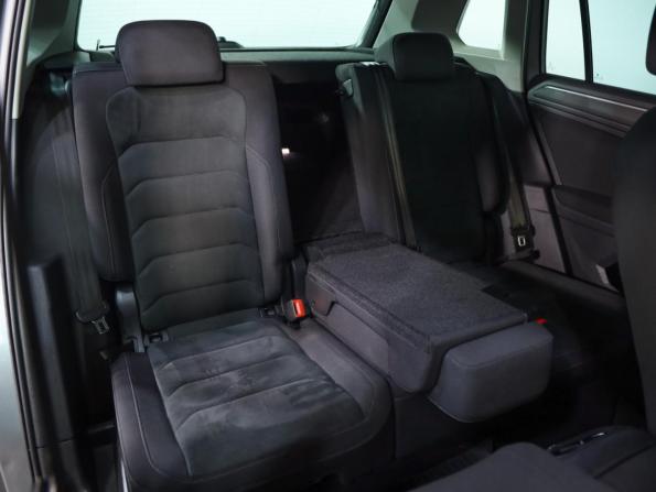 Volkswagen Tiguan II с пробегом 2019 года, цена 1 949 000 рублей, 150085 км, внедорожник, Автокод Объявления