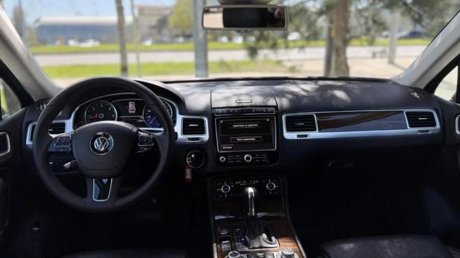 Volkswagen Touareg II Рестайлинг с пробегом 2015 года, цена 2 490 000 рублей, 284000 км, внедорожник, Автокод Объявления