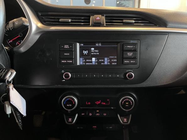 Kia Rio IV Рестайлинг с пробегом 2021 года, цена 1 450 000 рублей, 146514 км, седан, Автокод Объявления