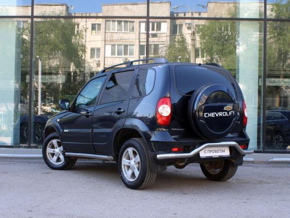 Chevrolet Niva I Рестайлинг с пробегом 2013 года, цена 600 000 рублей, 100300 км, внедорожник, Автокод Объявления