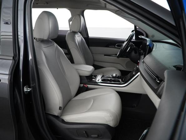Kia Carnival IV с пробегом 2021 года, цена 4 199 077 рублей, 147973 км, минивэн, Автокод Объявления